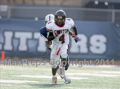 Thumbnail 2 in Lincoln vs. Clinton (PSAL Championship Division Quarterfinal) photogallery.