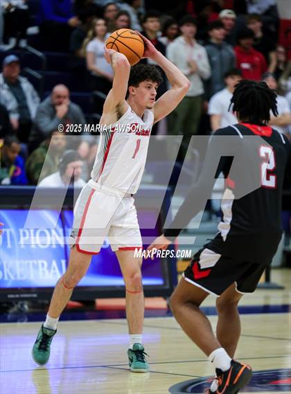 Thumbnail 1 in Gainesville @ Patriot (VHSL Class 6 Regional Semi-Final) photogallery.