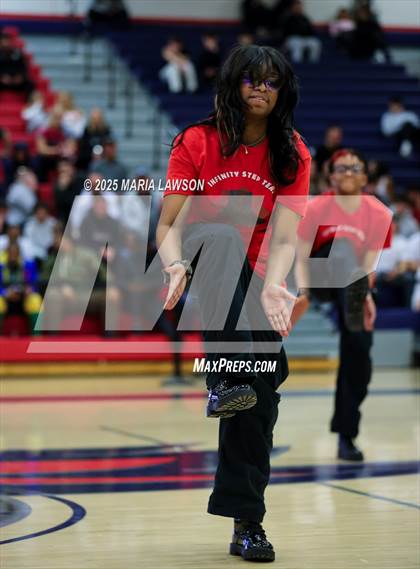 Thumbnail 3 in Gainesville @ Patriot (VHSL Class 6 Regional Semi-Final) photogallery.