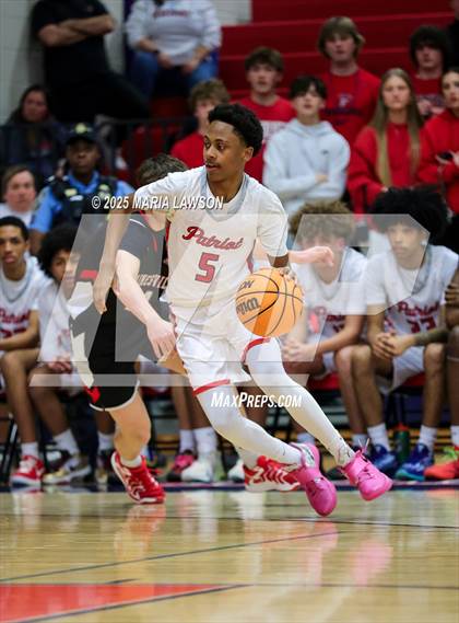 Thumbnail 1 in Gainesville @ Patriot (VHSL Class 6 Regional Semi-Final) photogallery.