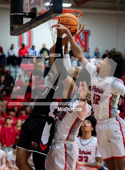 Thumbnail 3 in Gainesville @ Patriot (VHSL Class 6 Regional Semi-Final) photogallery.