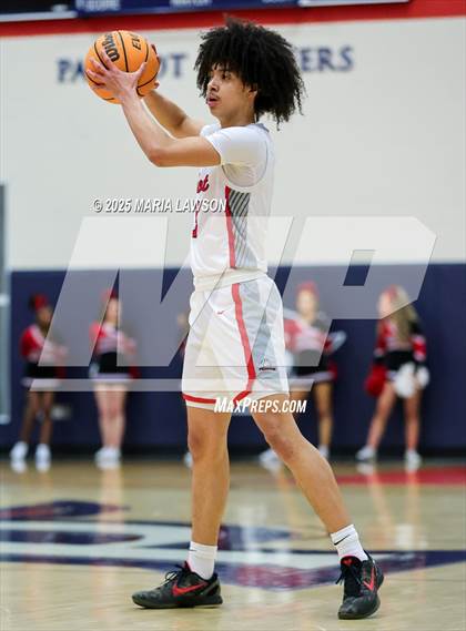 Thumbnail 3 in Gainesville @ Patriot (VHSL Class 6 Regional Semi-Final) photogallery.