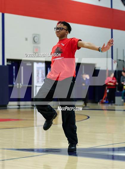 Thumbnail 2 in Gainesville @ Patriot (VHSL Class 6 Regional Semi-Final) photogallery.