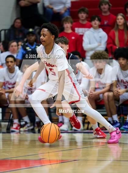 Thumbnail 2 in Gainesville @ Patriot (VHSL Class 6 Regional Semi-Final) photogallery.