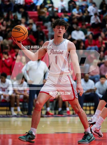 Thumbnail 3 in Gainesville @ Patriot (VHSL Class 6 Regional Semi-Final) photogallery.