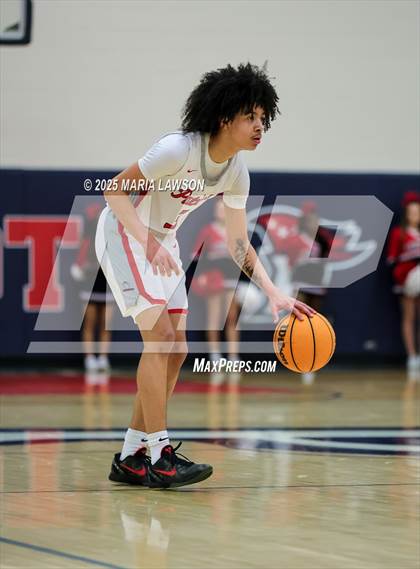 Thumbnail 2 in Gainesville @ Patriot (VHSL Class 6 Regional Semi-Final) photogallery.