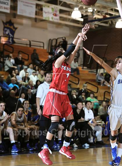 Thumbnail 3 in Tesoro @ Fountain Valley photogallery.