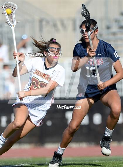 Thumbnail 3 in St. Margaret's @ JSerra Catholic photogallery.