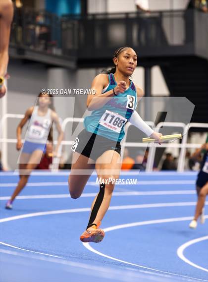 Thumbnail 2 in VHSL Indoor Track State Championships (4x200 - Class 5 & 6) photogallery.