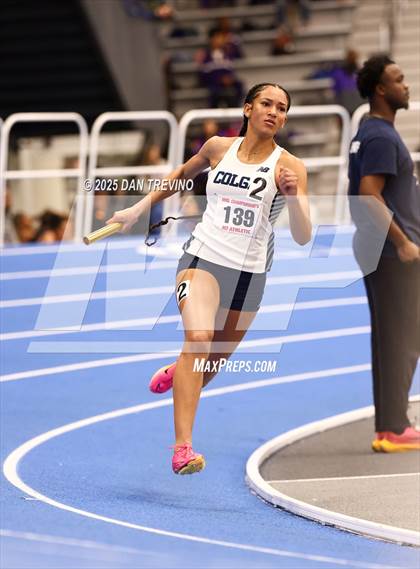 Thumbnail 3 in VHSL Indoor Track State Championships (4x200 - Class 5 & 6) photogallery.