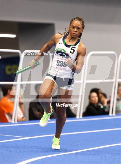 Thumbnail 1 in VHSL Indoor Track State Championships (4x200 - Class 5 & 6) photogallery.