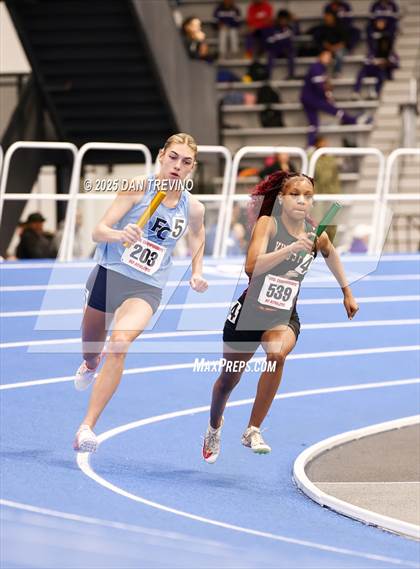 Thumbnail 3 in VHSL Indoor Track State Championships (4x200 - Class 5 & 6) photogallery.