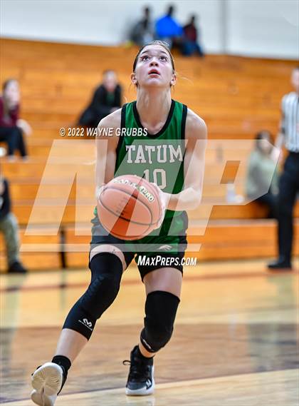 Thumbnail 1 in Tatum @ Jefferson photogallery.