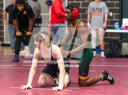 Thumbnail 3 in Scott Rohrer Invitational / Hoover Invitational photogallery.