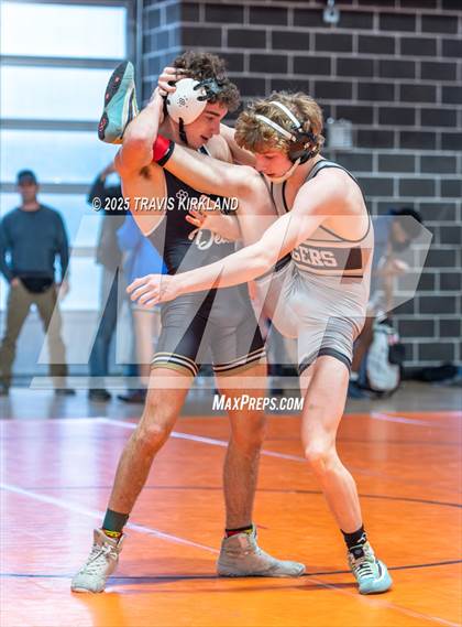 Thumbnail 2 in Scott Rohrer Invitational / Hoover Invitational photogallery.