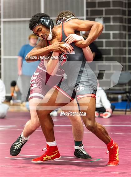 Thumbnail 1 in Scott Rohrer Invitational / Hoover Invitational photogallery.