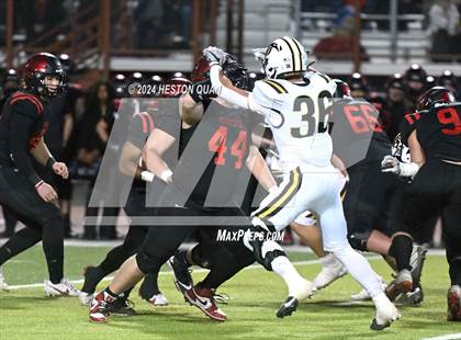 Thumbnail 3 in Newbury Park @ Murrieta Valley (CIF-SS D2 Final) photogallery.