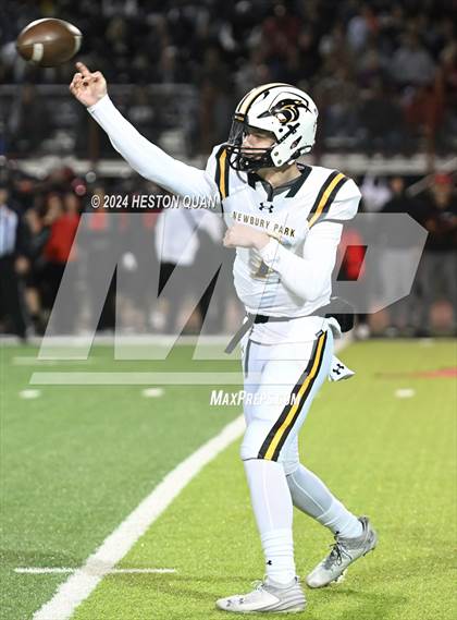 Thumbnail 2 in Newbury Park @ Murrieta Valley (CIF-SS D2 Final) photogallery.