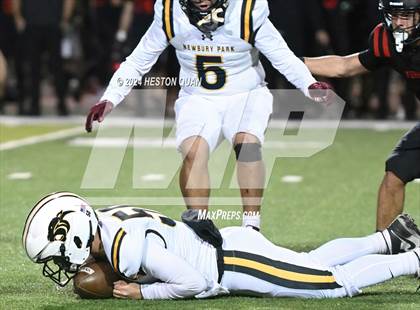 Thumbnail 3 in Newbury Park @ Murrieta Valley (CIF-SS D2 Final) photogallery.