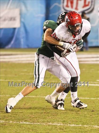 Thumbnail 3 in Poway vs. Vista (CIF SS D1 Final) photogallery.