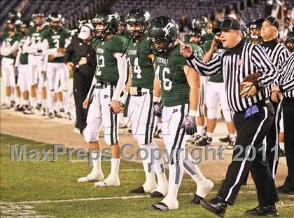 Thumbnail 3 in Poway vs. Vista (CIF SS D1 Final) photogallery.