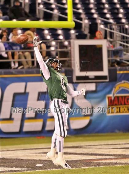 Thumbnail 2 in Poway vs. Vista (CIF SS D1 Final) photogallery.