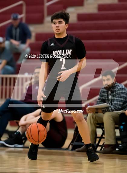 Thumbnail 2 in Uvalde @ Floresville photogallery.