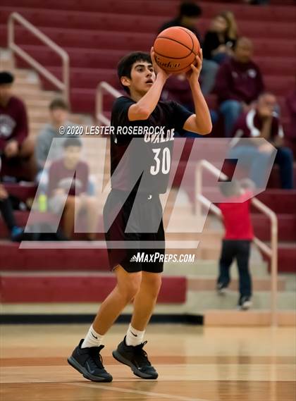 Thumbnail 1 in Uvalde @ Floresville photogallery.