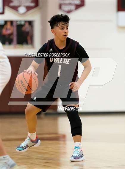 Thumbnail 1 in Uvalde @ Floresville photogallery.