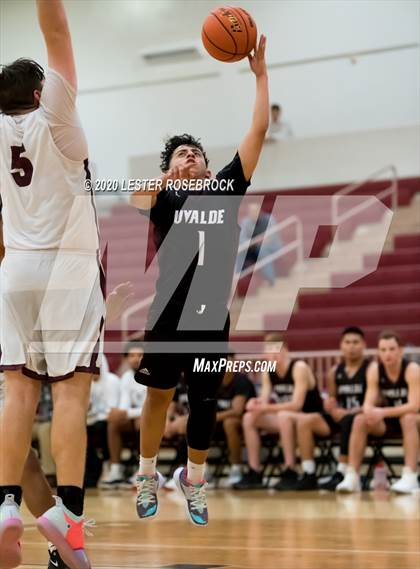 Thumbnail 2 in Uvalde @ Floresville photogallery.