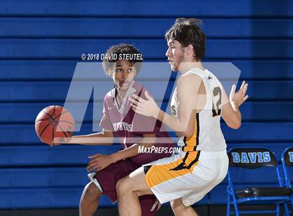 Thumbnail 2 in Natomas vs. Rio Linda (Les Curry Invitational) photogallery.