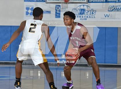 Thumbnail 2 in Natomas vs. Rio Linda (Les Curry Invitational) photogallery.