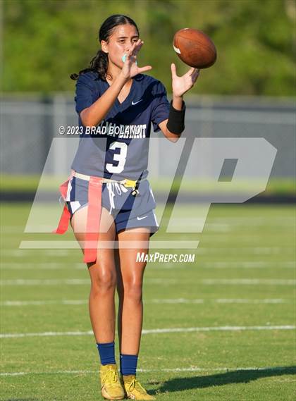 Thumbnail 1 in Mcgill-Toolen @ Bryant photogallery.