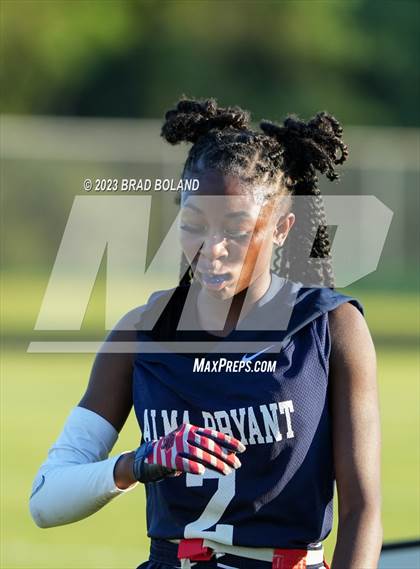 Thumbnail 1 in Mcgill-Toolen @ Bryant photogallery.