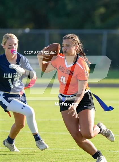 Thumbnail 1 in Mcgill-Toolen @ Bryant photogallery.
