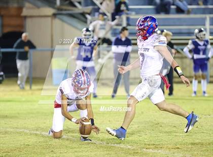 Thumbnail 2 in Knox City @ Perrin-Whitt photogallery.