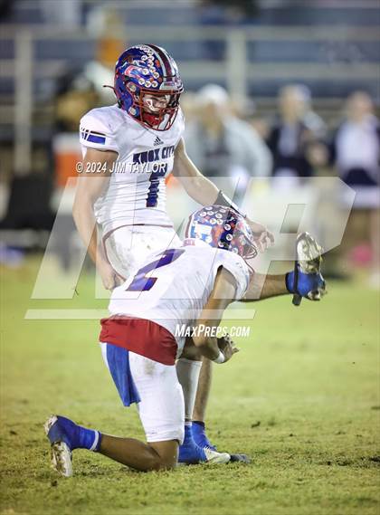 Thumbnail 1 in Knox City @ Perrin-Whitt photogallery.