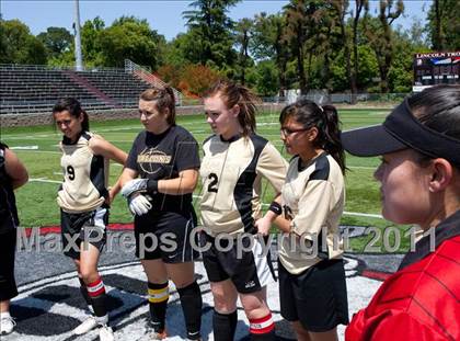 Thumbnail 3 in Faith Christian vs. Millennium (CIF SJS D7 Final) photogallery.