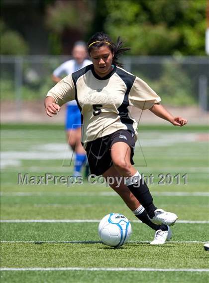 Thumbnail 3 in Faith Christian vs. Millennium (CIF SJS D7 Final) photogallery.