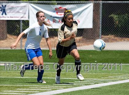 Thumbnail 3 in Faith Christian vs. Millennium (CIF SJS D7 Final) photogallery.