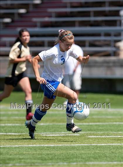 Thumbnail 3 in Faith Christian vs. Millennium (CIF SJS D7 Final) photogallery.