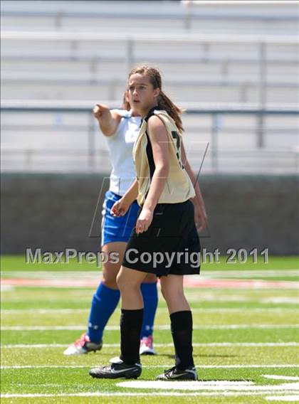 Thumbnail 2 in Faith Christian vs. Millennium (CIF SJS D7 Final) photogallery.