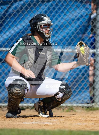 Thumbnail 2 in Seaford vs Calhoun (NYSPHSAA Sec 8 Class A Quarterfinal) photogallery.