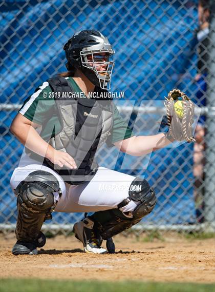 Thumbnail 2 in Seaford vs Calhoun (NYSPHSAA Sec 8 Class A Quarterfinal) photogallery.