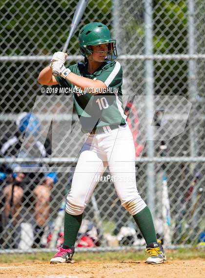 Thumbnail 1 in Seaford vs Calhoun (NYSPHSAA Sec 8 Class A Quarterfinal) photogallery.