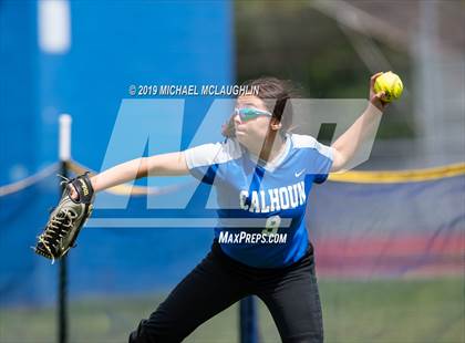 Thumbnail 2 in Seaford vs Calhoun (NYSPHSAA Sec 8 Class A Quarterfinal) photogallery.