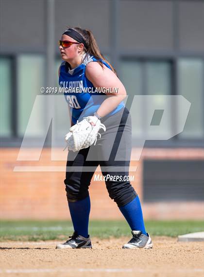 Thumbnail 2 in Seaford vs Calhoun (NYSPHSAA Sec 8 Class A Quarterfinal) photogallery.