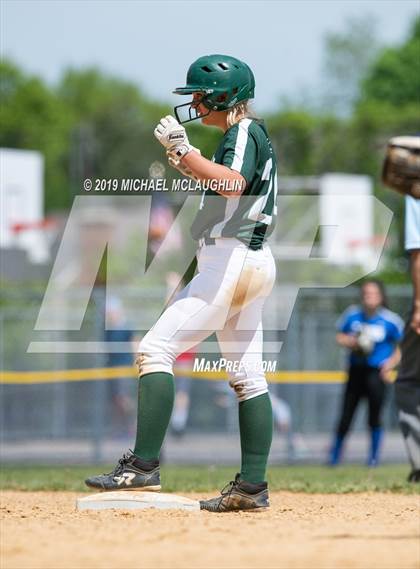 Thumbnail 1 in Seaford vs Calhoun (NYSPHSAA Sec 8 Class A Quarterfinal) photogallery.