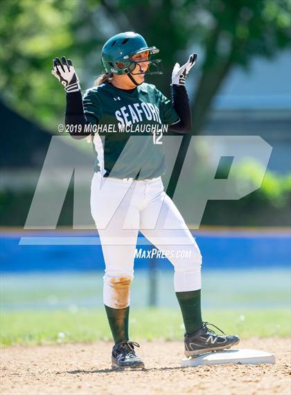 Thumbnail 3 in Seaford vs Calhoun (NYSPHSAA Sec 8 Class A Quarterfinal) photogallery.