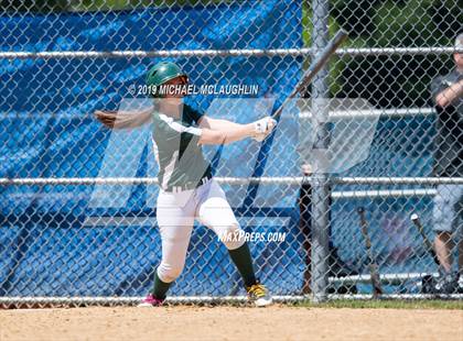 Thumbnail 3 in Seaford vs Calhoun (NYSPHSAA Sec 8 Class A Quarterfinal) photogallery.